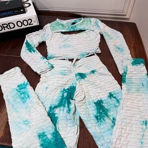 Brazilian Work Out Set in Tye Die- One Size